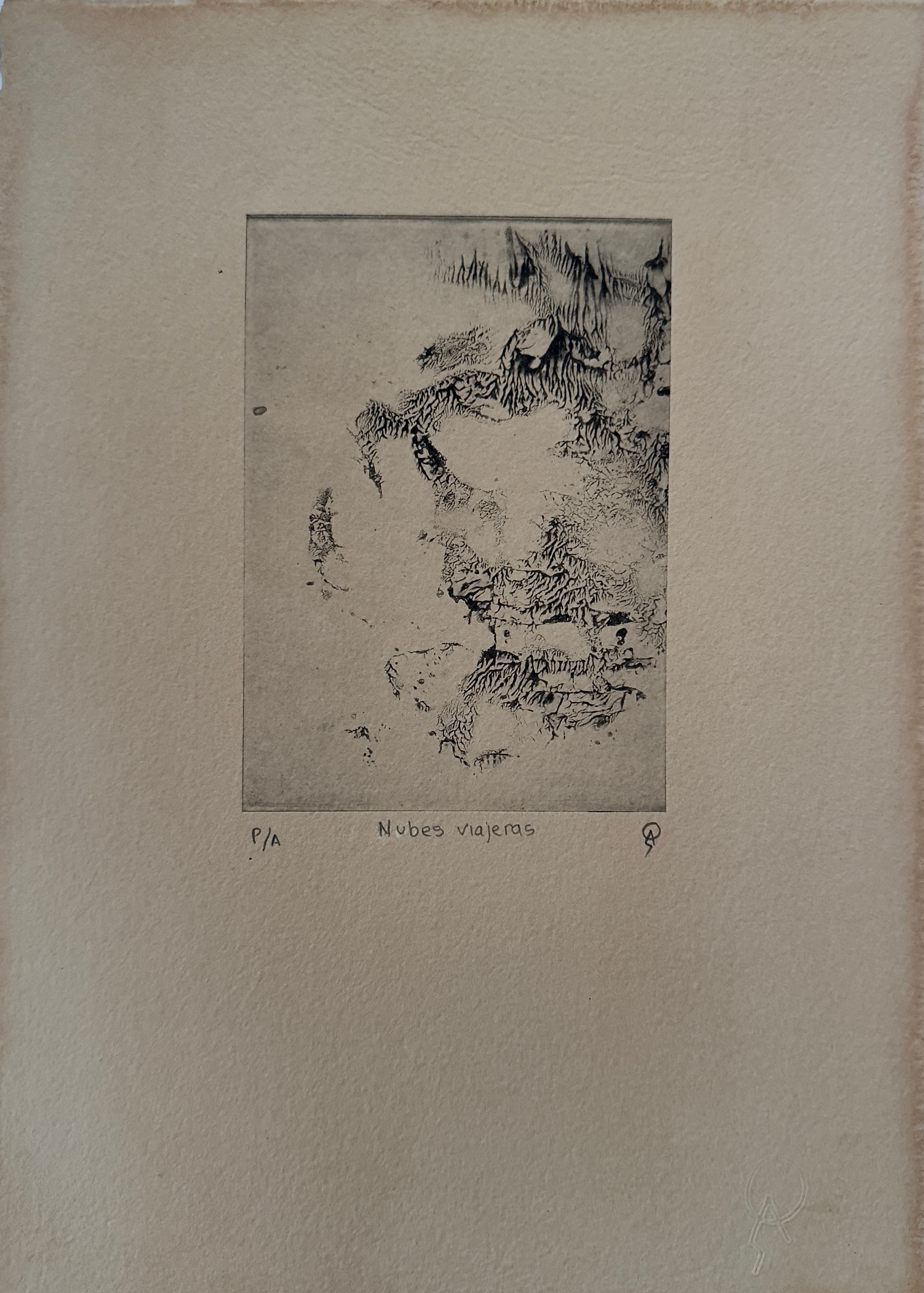 Nubes viajeras by Patricia Arriola, Aguatinta / papel de algodón Ceiba Gráfica. P/A, 2018